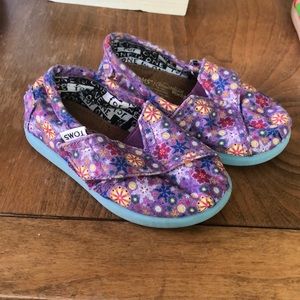 Toms baby walkers 🐻